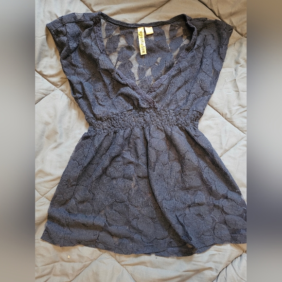 Eyeshadow Navy lace v neck top - Picture 2 of 2